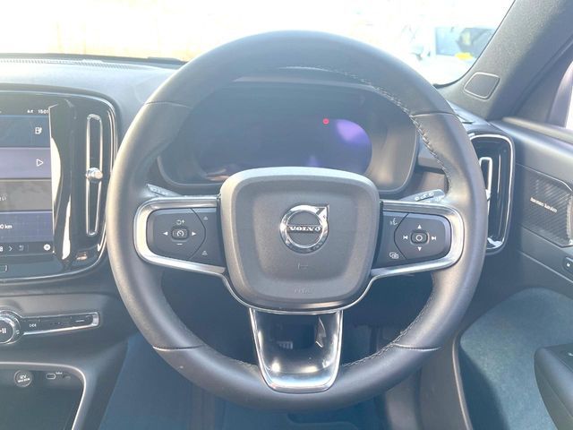 VOLVO XC40 2023 Image 31