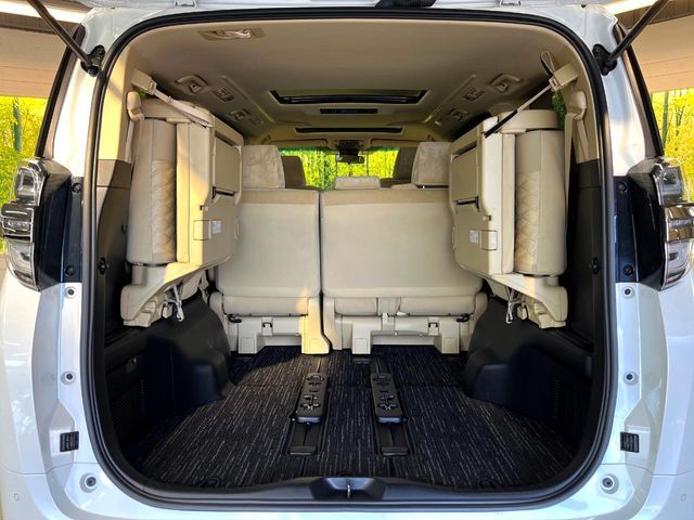 TOYOTA VELLFIRE 2019 Image 31