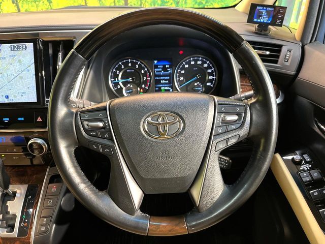 TOYOTA VELLFIRE 2019 Image 31
