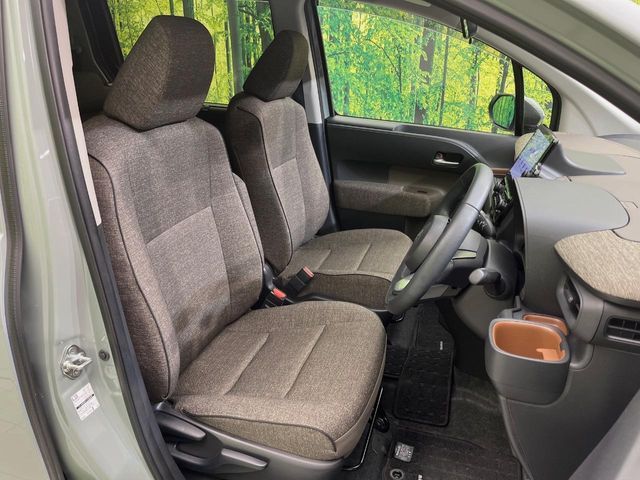 TOYOTA SIENTA HYBRID 2023 Image 31