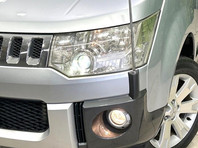 MITSUBISHI DELICA D:5 4WD 2009 Image 31