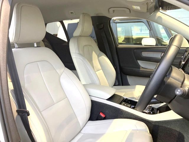 VOLVO XC40 2021 Image 31