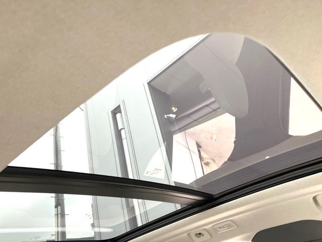 VOLVO XC40 2025 Image 31