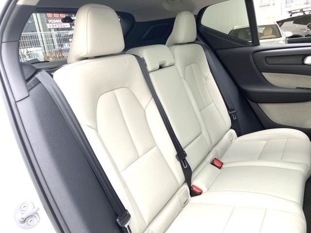 VOLVO XC40 2025 Image 31