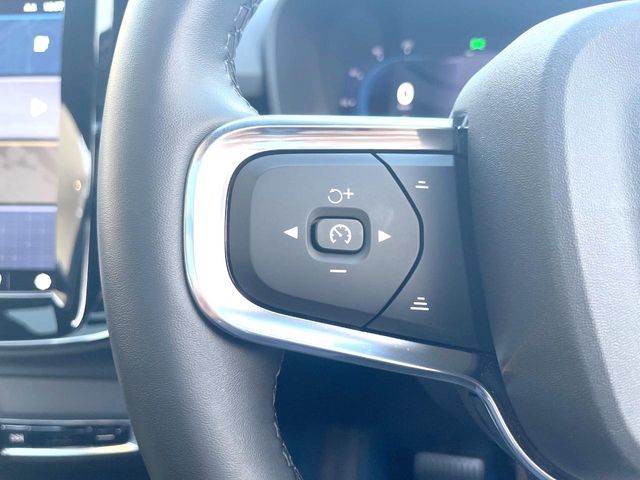 VOLVO XC40 2023 Image 31