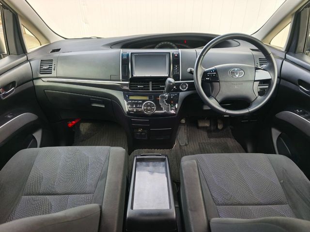 TOYOTA ESTIMA 2012 Image 31