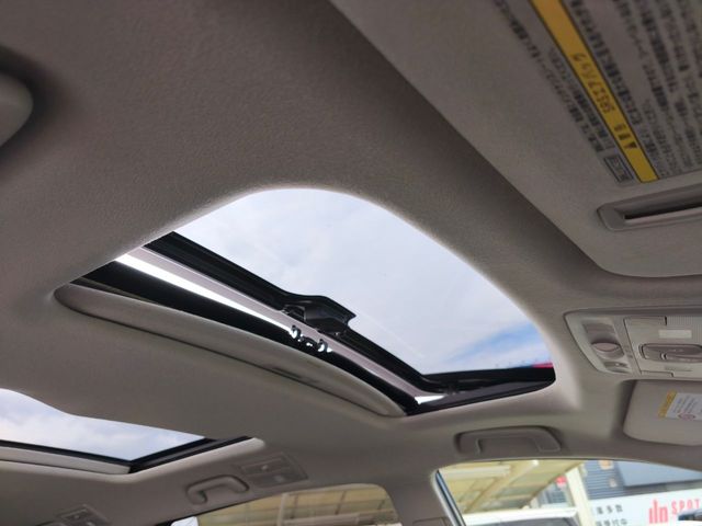 TOYOTA ESTIMA 2012 Image 31