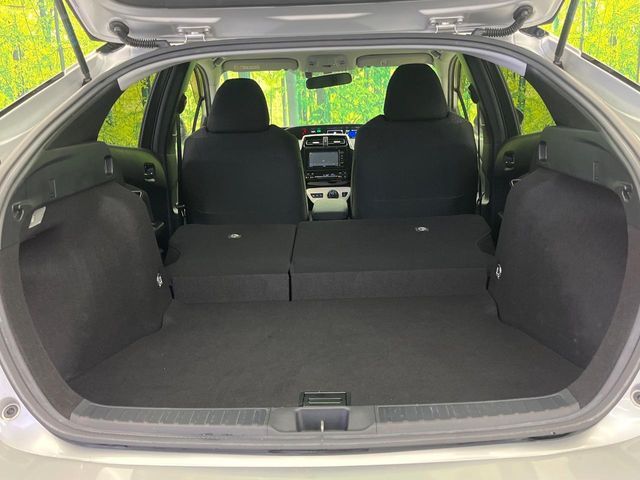 TOYOTA PRIUS 2016 Image 31