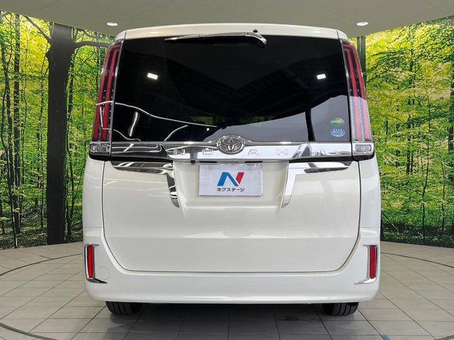 TOYOTA NOAH 2017 Image 31