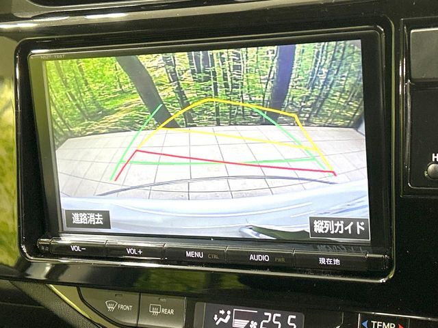 TOYOTA AQUA 2017 Image 31