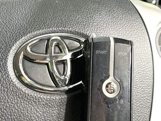 TOYOTA AQUA 2017 Image 31