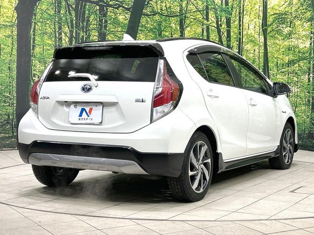 TOYOTA AQUA 2017 Image 31