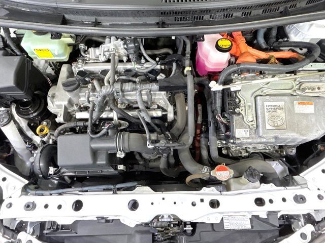 TOYOTA AQUA 2017 Image 31