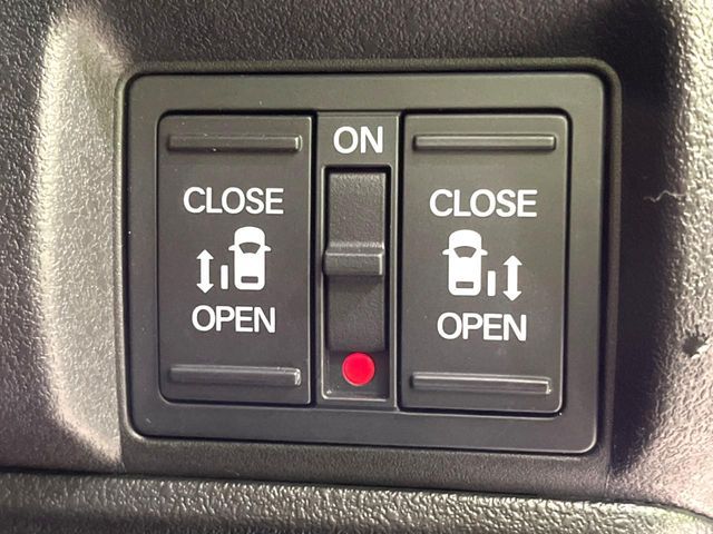 HONDA N BOX CUSTOM 2024 Image 31