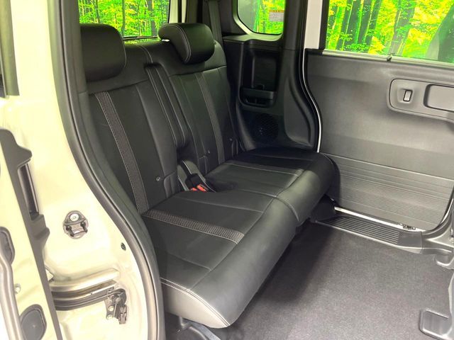 HONDA N BOX CUSTOM 2024 Image 31