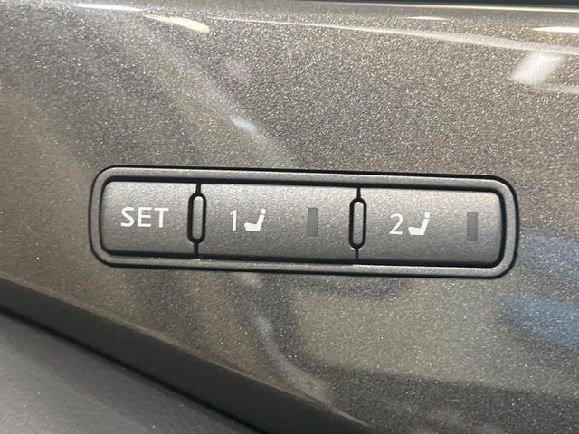 NISSAN SKYLINE HYBRID 2017 Image 31