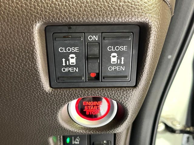 HONDA N BOX 2021 Image 31