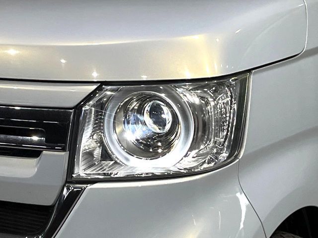 HONDA N BOX 2021 Image 31