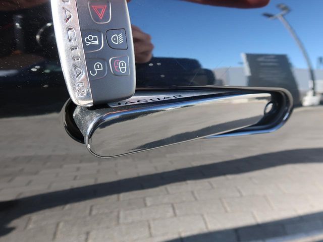 JAGUAR F TYPE COUPE 2018 Image 31