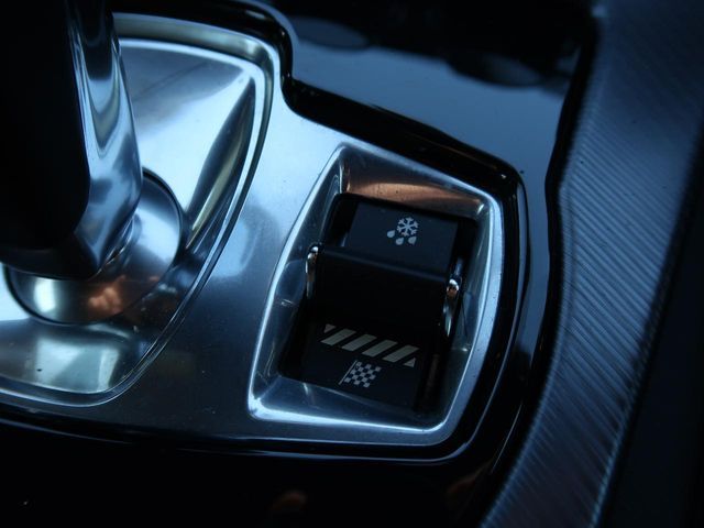 JAGUAR F TYPE COUPE 2018 Image 31