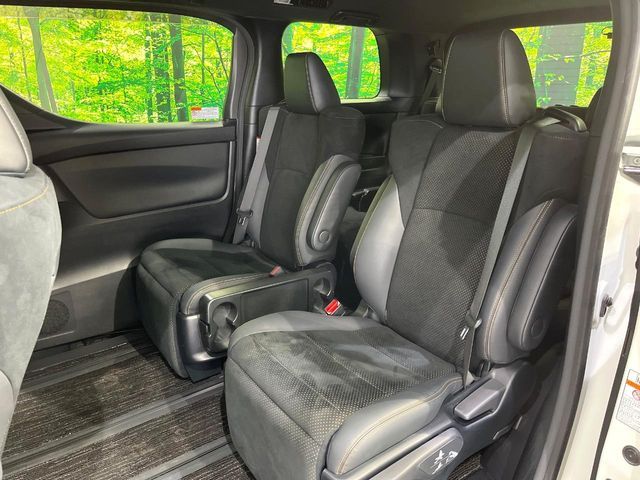 TOYOTA ALPHARD 4WD 2021 Image 31