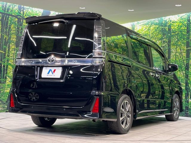 TOYOTA VOXY 2020 Image 31