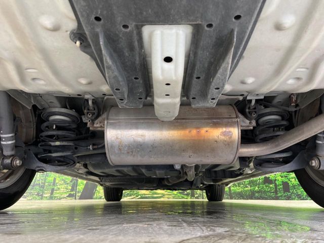 TOYOTA VOXY 2012 Image 31