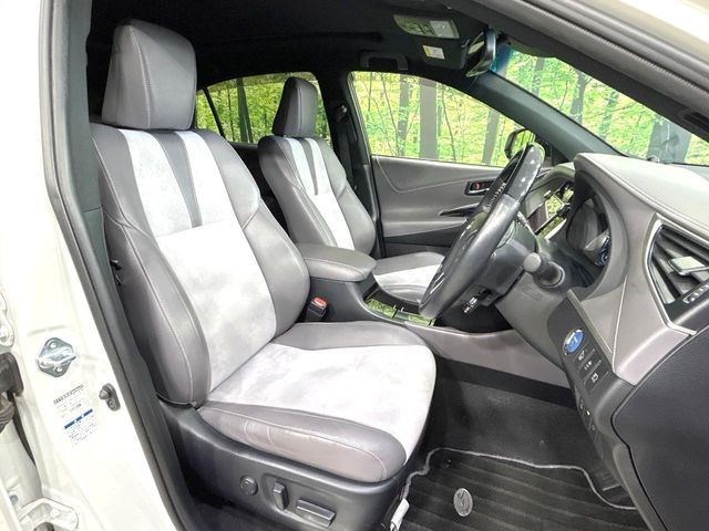 TOYOTA HARRIER HYBRID 2017 Image 31