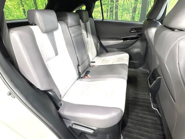 TOYOTA HARRIER HYBRID 2017 Image 31