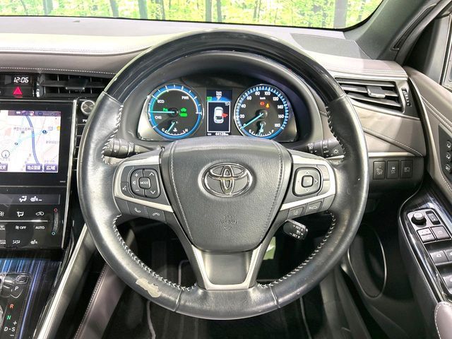 TOYOTA HARRIER HYBRID 2017 Image 31