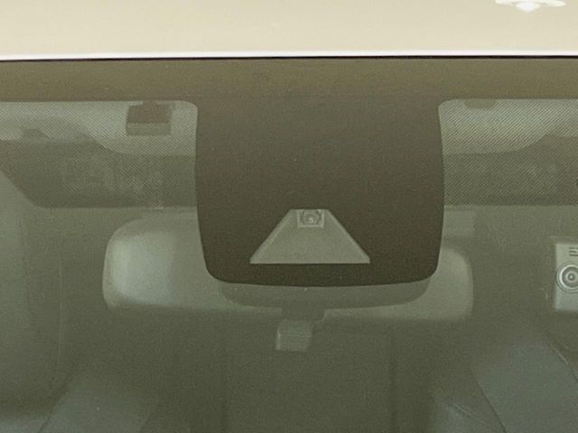 TOYOTA PRIUS 2022 Image 31