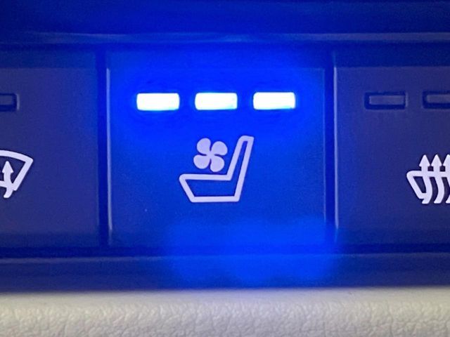 MAZDA CX-60 2022 Image 31