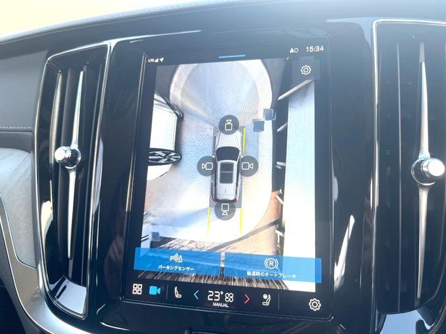 VOLVO V60 2025 Image 31