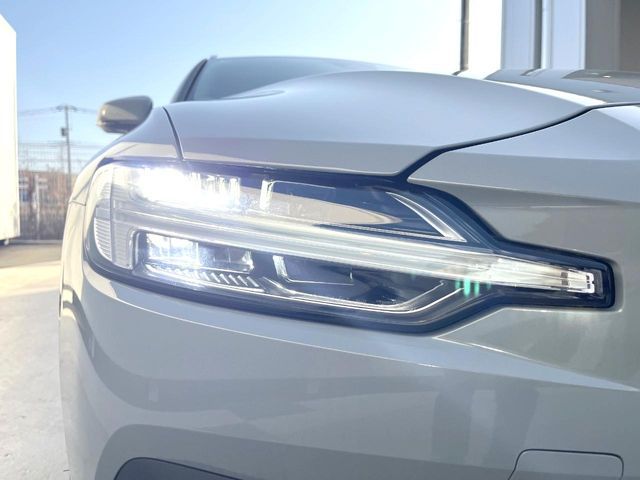 VOLVO V60 2025 Image 31