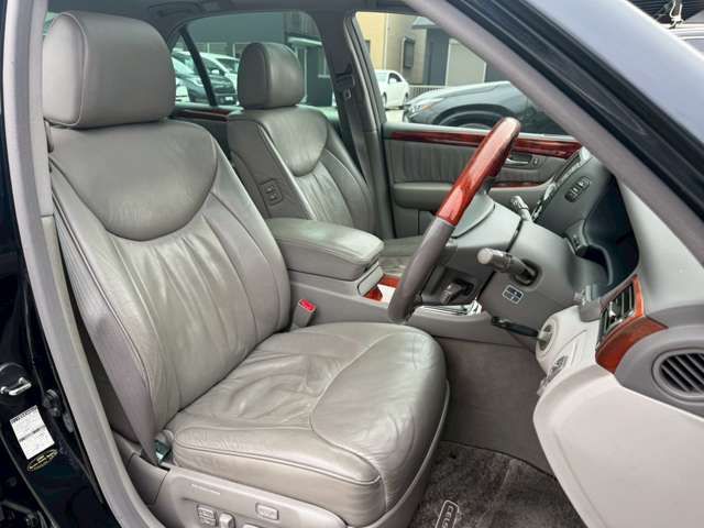 TOYOTA CELSIOR 2001 Image 31