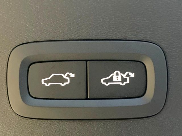 VOLVO XC40 2024 Image 31