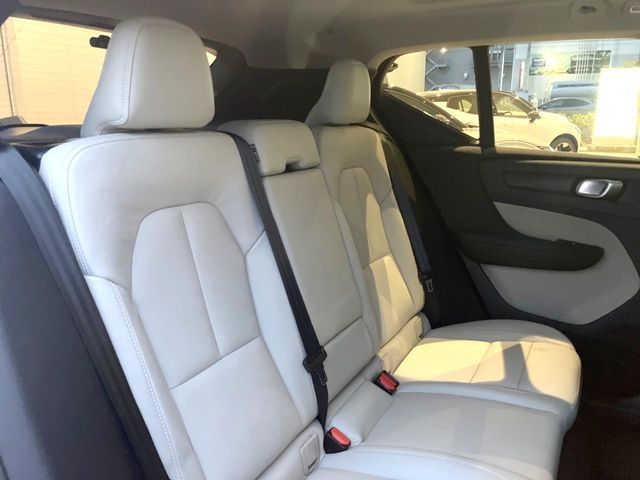 VOLVO XC40 2024 Image 31