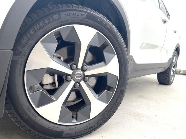 VOLVO XC40 2024 Image 31