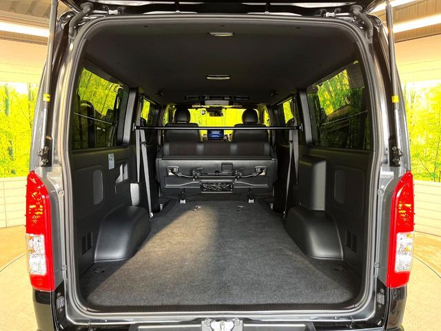 TOYOTA HIACE VAN 2WD 2021 Image 31