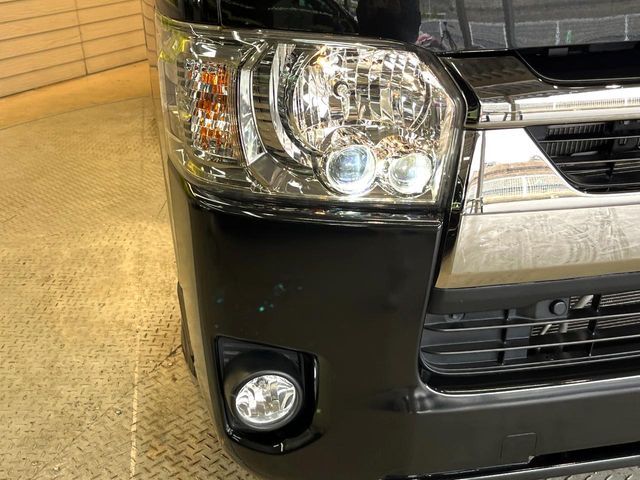 TOYOTA HIACE VAN 2WD 2021 Image 31