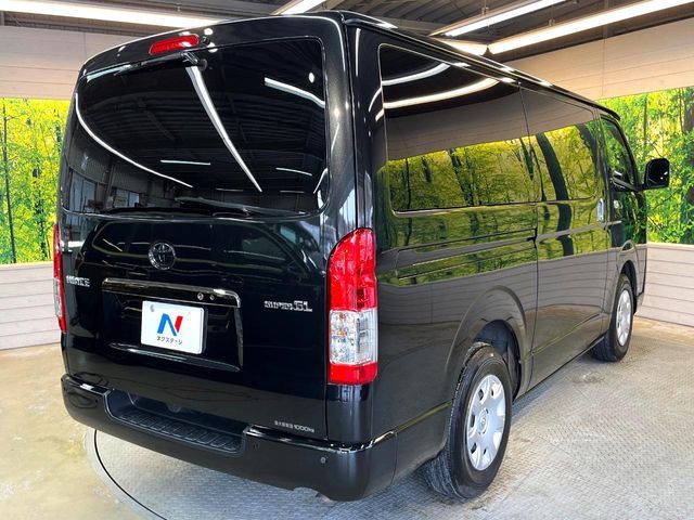 TOYOTA HIACE VAN 2WD 2021 Image 31