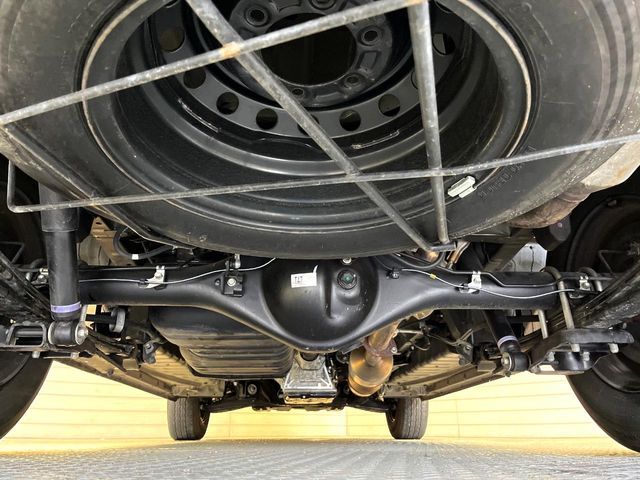 TOYOTA HIACE VAN 2WD 2021 Image 31