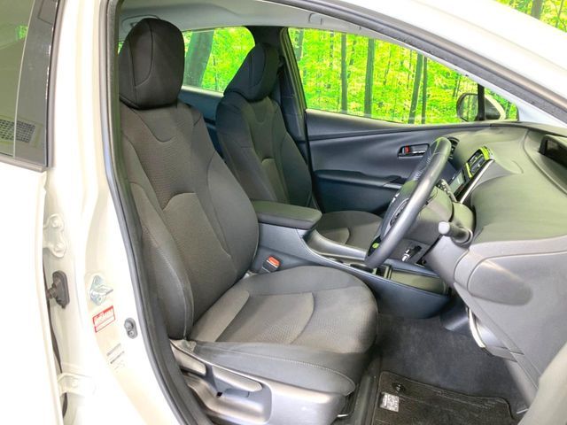 TOYOTA PRIUS 2019 Image 31