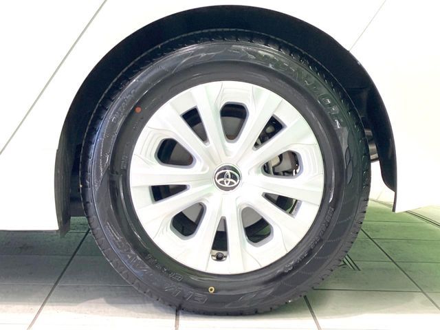 TOYOTA PRIUS 2019 Image 31