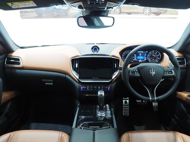 MASERATI GHIBLI SEDA 2022 Image 31