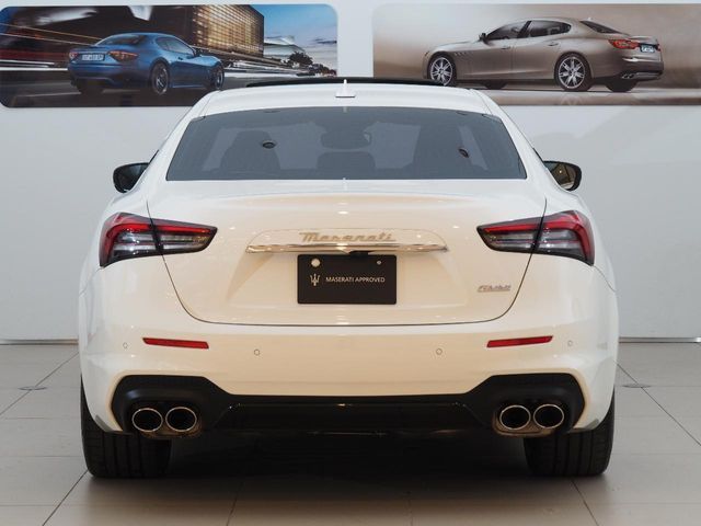 MASERATI GHIBLI SEDA 2022 Image 31