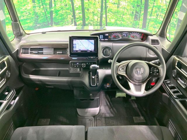 HONDA N BOX CUSTOM 2017 Image 31