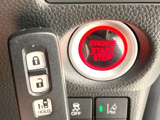 HONDA N BOX CUSTOM 2017 Image 31