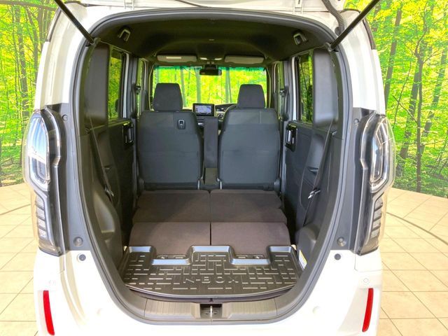 HONDA N BOX CUSTOM 2017 Image 31