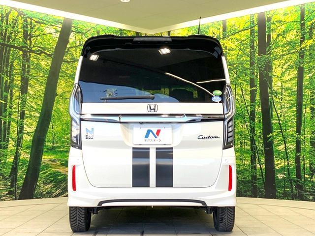 HONDA N BOX CUSTOM 2017 Image 31